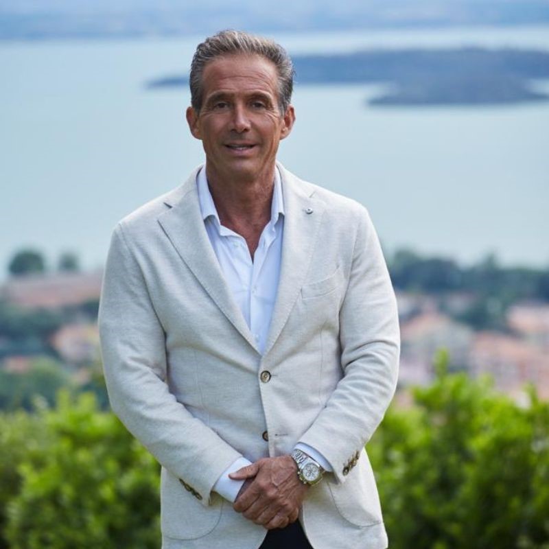 Piatti dectorati Deruta Ficola